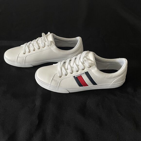 Tommy Hilfiger Women's White Sneakers TWLIGHTZ Casual SZ/10M - Picture 2 of 14